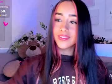 Lucy_Ev Chaturbate stream image from January 29, 2025