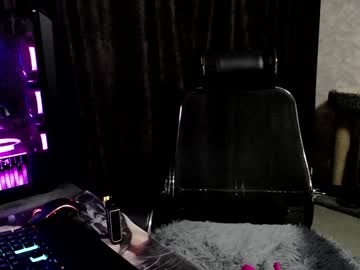 Brightssmiles Chaturbate stream image from January 29, 2025
