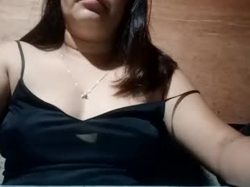 Altheahot_Asian Chaturbate stream image from January 29, 2025