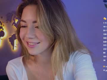 Emmi_Rosee Chaturbate stream image from January 29, 2025