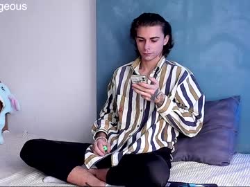 Samgorgeous Chaturbate stream image from January 29, 2025
