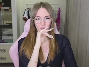 Littlevildevil Chaturbate stream image from January 29, 2025