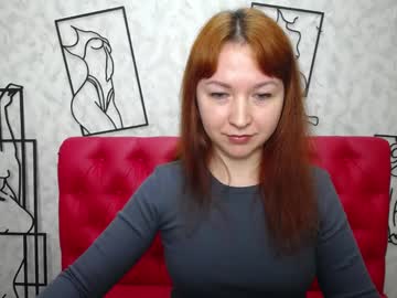 Lindatores Chaturbate stream image from January 29, 2025