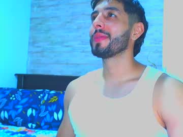 Niick_Loove Chaturbate stream image from January 29, 2025
