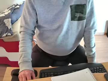 Zebulon2023 Chaturbate stream image from January 29, 2025