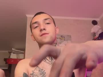 Avrydayimsad Chaturbate stream image from January 29, 2025