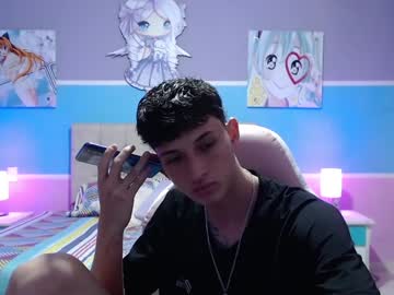 Little_Danny_ Chaturbate stream image from January 29, 2025