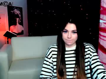 Almeya_Cool Chaturbate stream image from January 29, 2025