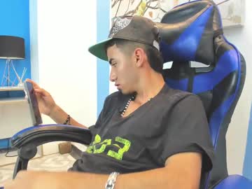 Jeremy_And_Noah Chaturbate stream image from January 29, 2025