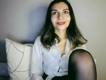 Lilirose_X Chaturbate stream image from January 29, 2025