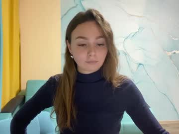 Smiling_Riddle Chaturbate stream image from January 29, 2025