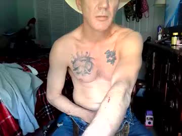 Countryboibriley Chaturbate stream image from January 29, 2025
