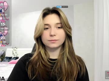Sexymonicaa Chaturbate stream image from January 29, 2025