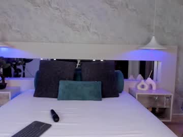 Bella_Lennox Chaturbate stream image from January 29, 2025