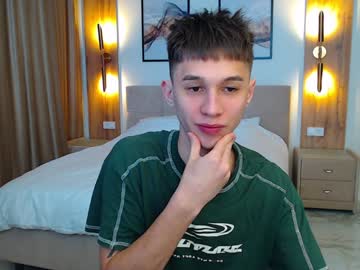 _Kurt Chaturbate stream image from January 29, 2025