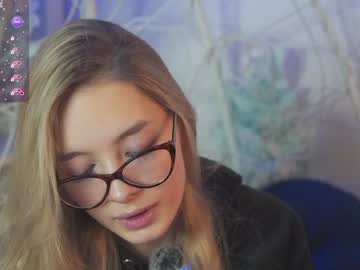 Moiragrise Chaturbate stream image from January 29, 2025