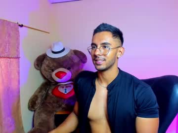 Romanpearce_ Chaturbate stream image from January 29, 2025