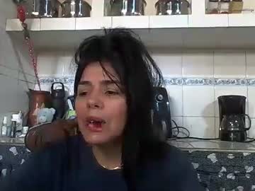 Tifannylovesquirt Chaturbate stream image from January 29, 2025