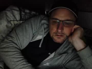 Wirzwei8883 Chaturbate stream image from January 29, 2025