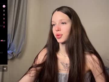 Darina_Night Chaturbate stream image from January 29, 2025