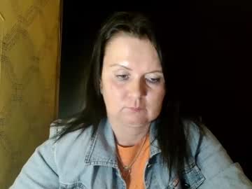 Doreenhot Chaturbate stream image from January 29, 2025