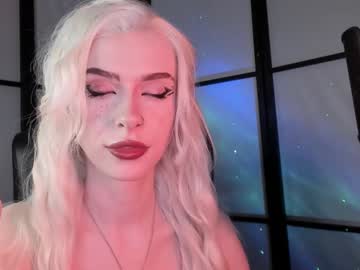 Irisice Chaturbate stream image from January 29, 2025