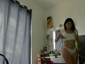 Sophiee_Star Chaturbate stream image from January 29, 2025