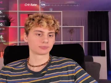 Sunburn_Boy Chaturbate stream image from January 29, 2025