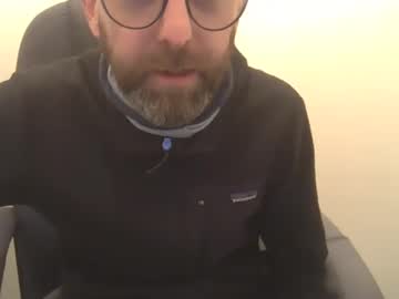 Geon2xx Chaturbate stream image from January 29, 2025