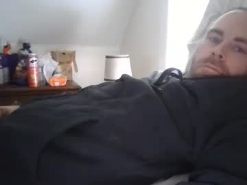 Junk_Box Chaturbate stream image from January 29, 2025