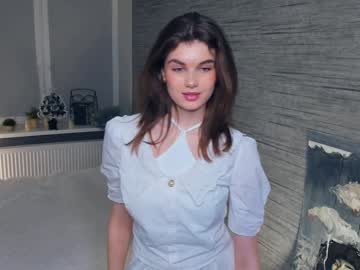 Candy_Flo Chaturbate stream image from January 29, 2025