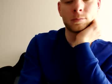 Dusnow16 Chaturbate stream image from January 29, 2025