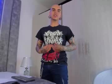 Kaletattoos Chaturbate stream image from January 29, 2025