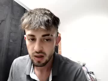 Axxelnauffal Chaturbate stream image from January 29, 2025