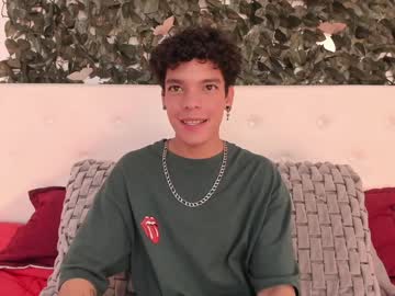 Marlonsmith01 Chaturbate stream image from January 29, 2025