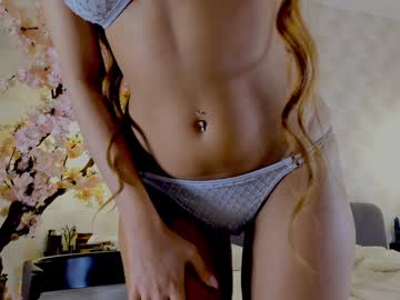 Sensual_Giaa Chaturbate stream image from January 29, 2025