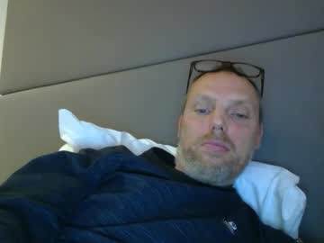 Belgianordenary Chaturbate stream image from January 29, 2025