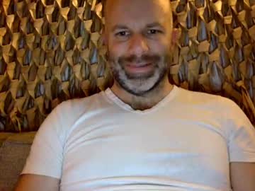 Buurman1982isback Chaturbate stream image from January 29, 2025