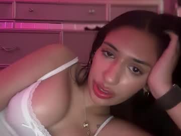 Cherliecarmen Chaturbate stream image from January 29, 2025