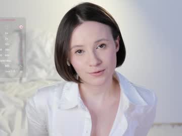 _Female_Essence_ Chaturbate stream image from January 29, 2025