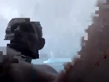 Rareshlong Chaturbate stream image from January 29, 2025
