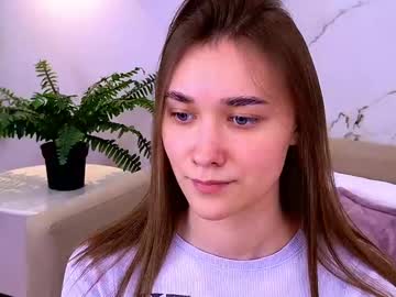 Elizabethcash Chaturbate stream image from January 29, 2025