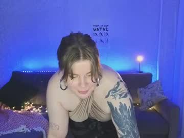 Kira_Citro Chaturbate stream image from January 29, 2025