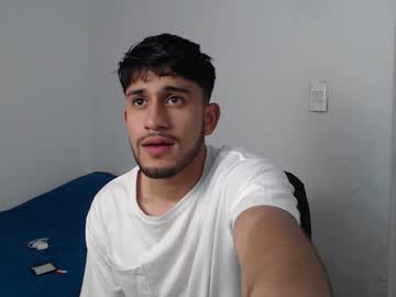 Latinbunny7779 Chaturbate stream image from January 29, 2025