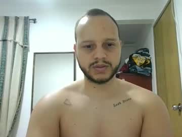 Andydres97 Chaturbate stream image from January 30, 2025