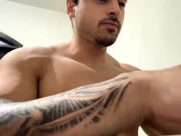 Lucasfit24 Chaturbate stream image from January 30, 2025
