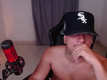 Saenz_Hotx Chaturbate stream image from January 30, 2025