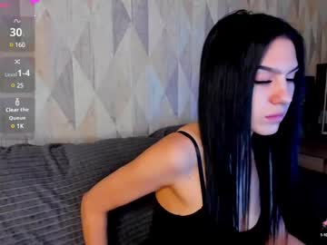 Kira_Owl Chaturbate stream image from January 30, 2025