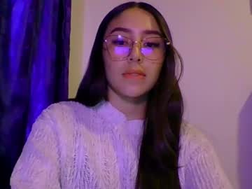 Maddiesquirt69 Chaturbate stream image from January 30, 2025