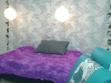 Mya_Paris Chaturbate stream image from January 30, 2025